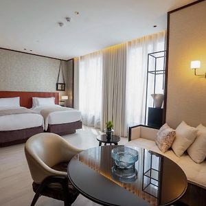 Studio executive con letto king size